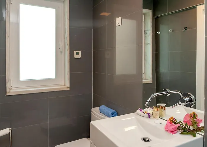 Apartment Studio Alma Belem By Interhome