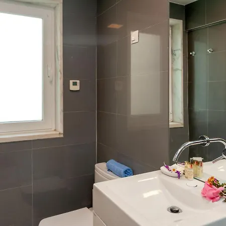 Appartement Studio Alma Belem By Interhome